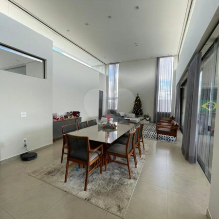 Casa à venda com 4 suítes no condomínio Fazenda Jequitibá, Sorocaba - SP