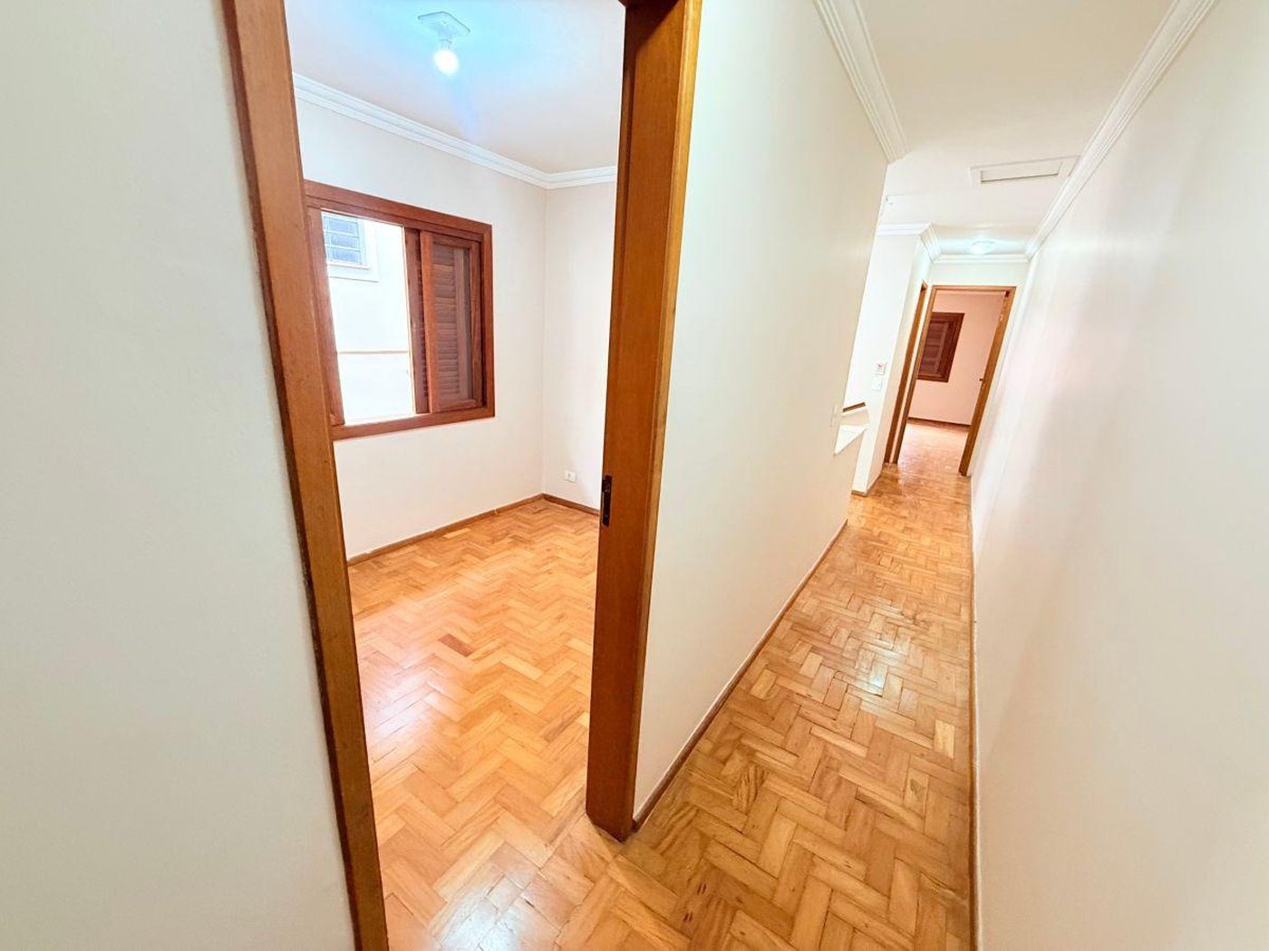 Casa à venda com 3 quartos, sendo 1 suíte,  em Jardim Olympia, São Paulo, SP