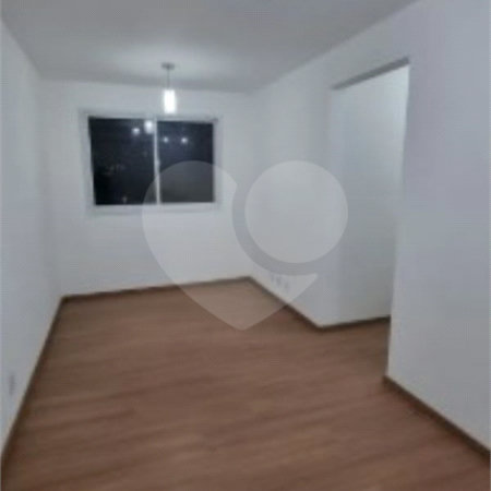 Apartamento à venda com 2 quartos em Vila Zat, São Paulo, SP