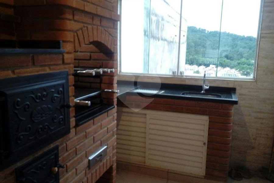 Sobrado à venda com 3 quartos, sendo 1 suíte, em Tremembé, São Paulo, SP