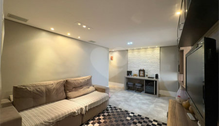 Apartamento à venda com 3 quartos, sendo 1 suíte,  em Vila Monte Alegre, São Paulo, SP