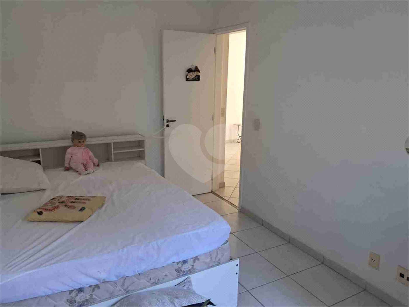 Apartamento à venda com 2 quartos, sendo 1 suíte, em Vargem Grande, Rio de Janeiro, RJ
