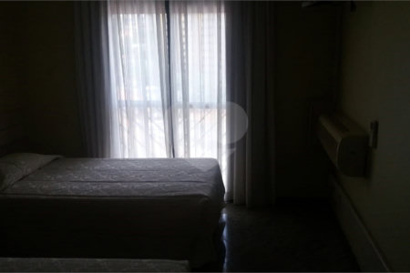 Flat à venda com 1 suíte em Santana, São Paulo, SP
