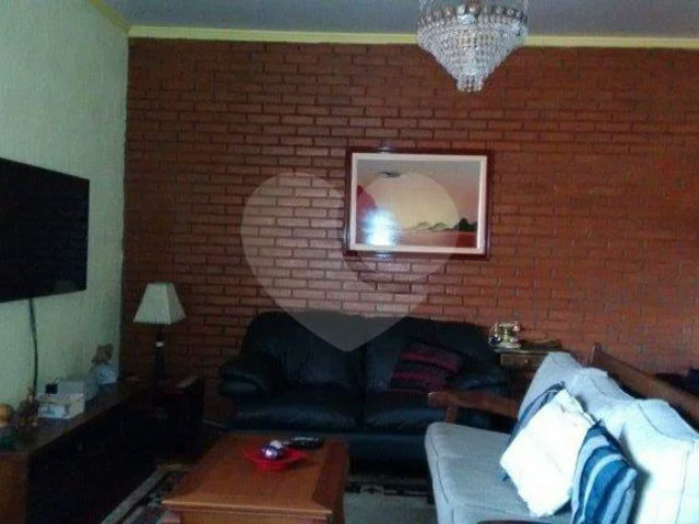 Casa Térrea à venda com 3 quartos, sendo 2 suítes,  em Jaraguá, São Paulo, SP