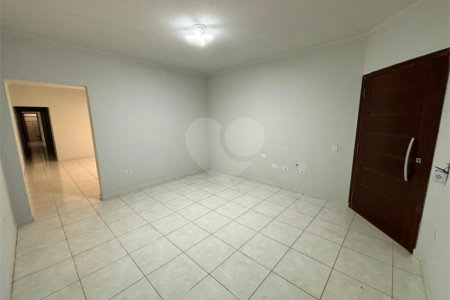 Casa à venda com 2 quartos, sendo 1 suíte, em Jardim Nair Maria, Salto, SP