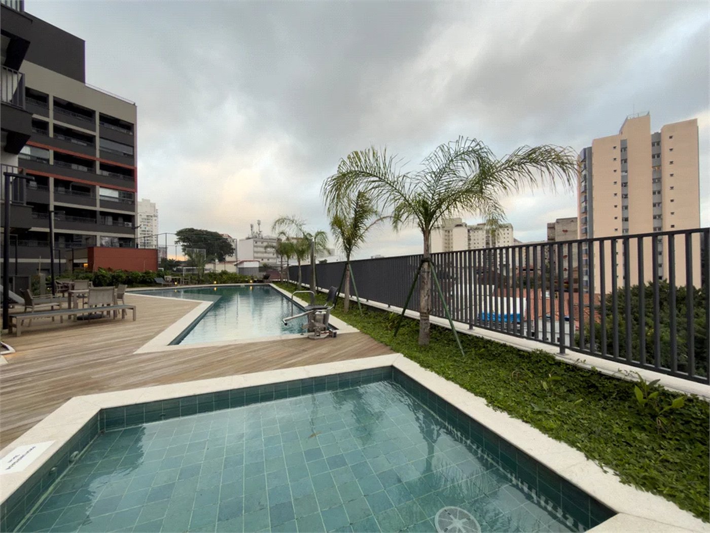 Apartamento à venda ou para alugar com 1 quarto em Vila Pompéia, São Paulo, SP