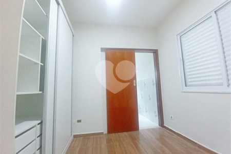 Casa de Vila à venda com 3 suítes em João Xxiii, Vinhedo, SP