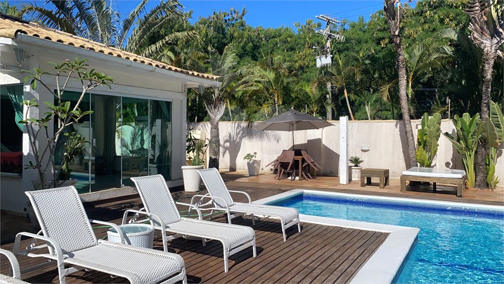 Casa à venda com 5 suítes em Marina, Armação dos Búzios, RJ