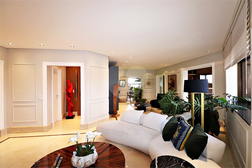Apartamento à venda com 4 quartos, sendo 3 suítes, em Santana, São Paulo, SP