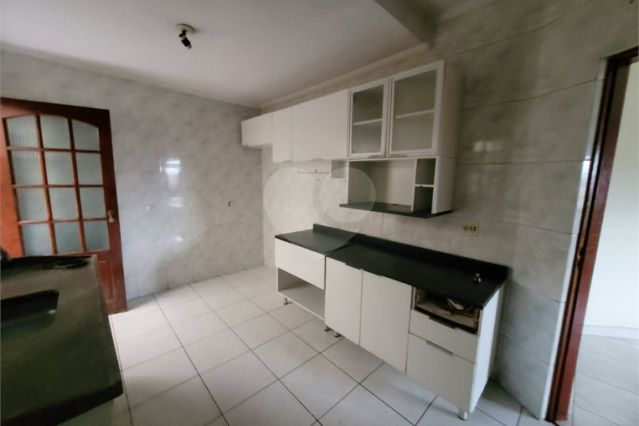 Casa de Vila para alugar com 6 quartos, sendo 4 suítes,  em Tucuruvi, São Paulo, SP
