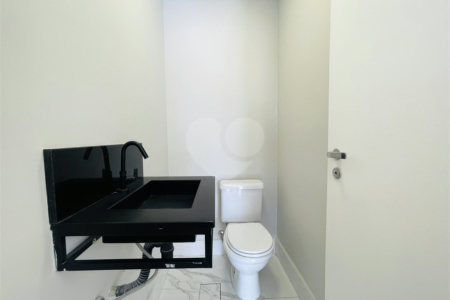 Apartamento à venda com 3 suítes em Vila Gilda, Santo André, SP