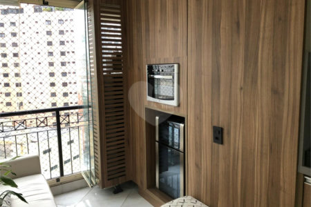 Apartamento à venda com 3 suítes em Santana, São Paulo, SP