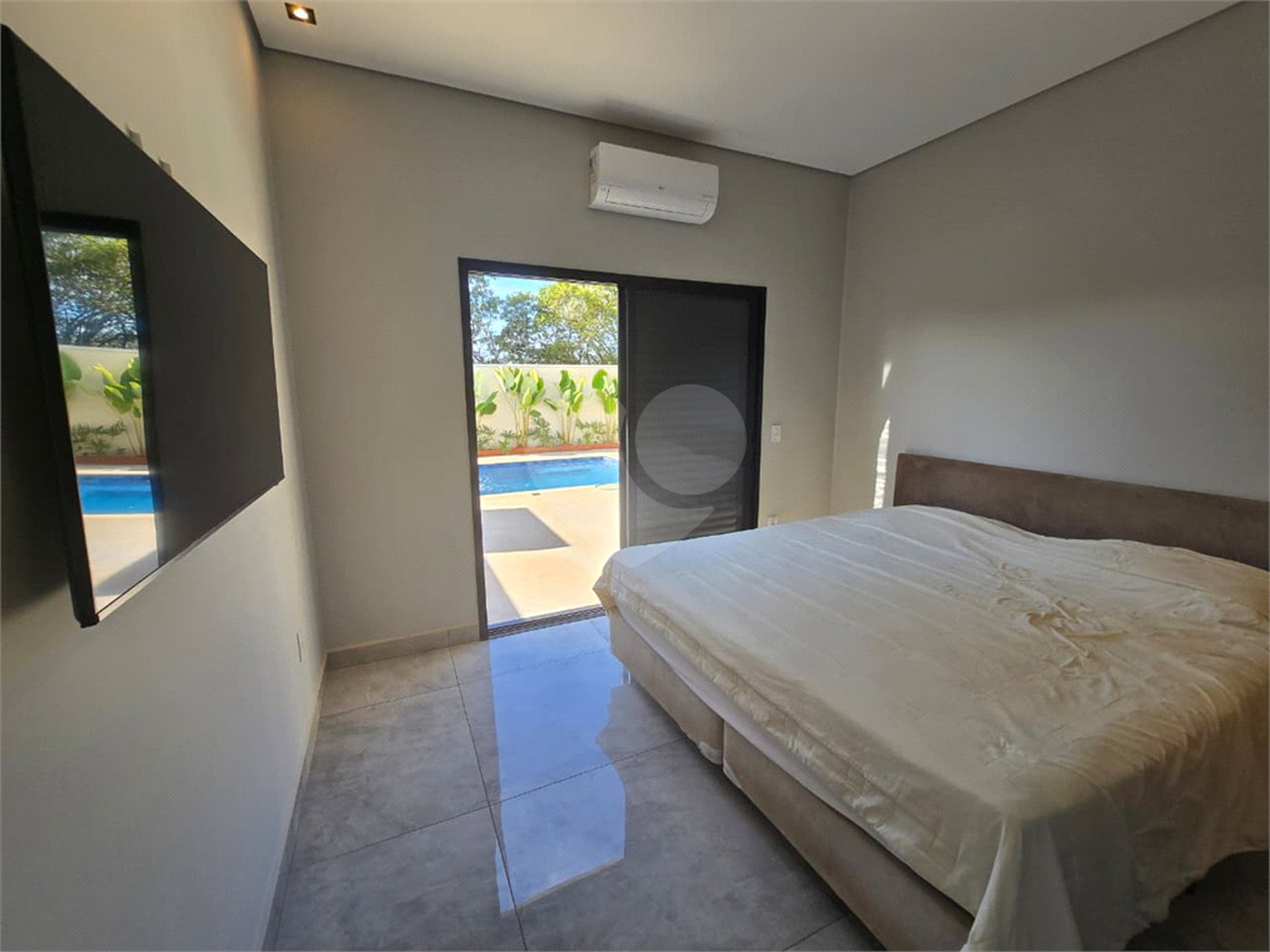 Casa à venda com 3 quartos, sendo 1 suíte, em Residencial Lago dos Ipês, Itapetininga, SP