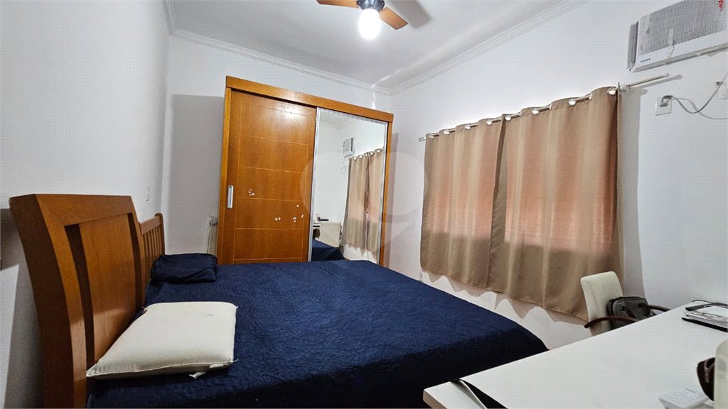 Casa à venda com 5 quartos, sendo 3 suítes,  no condomínio Colinas do Magarça, Rio de Janeiro - RJ