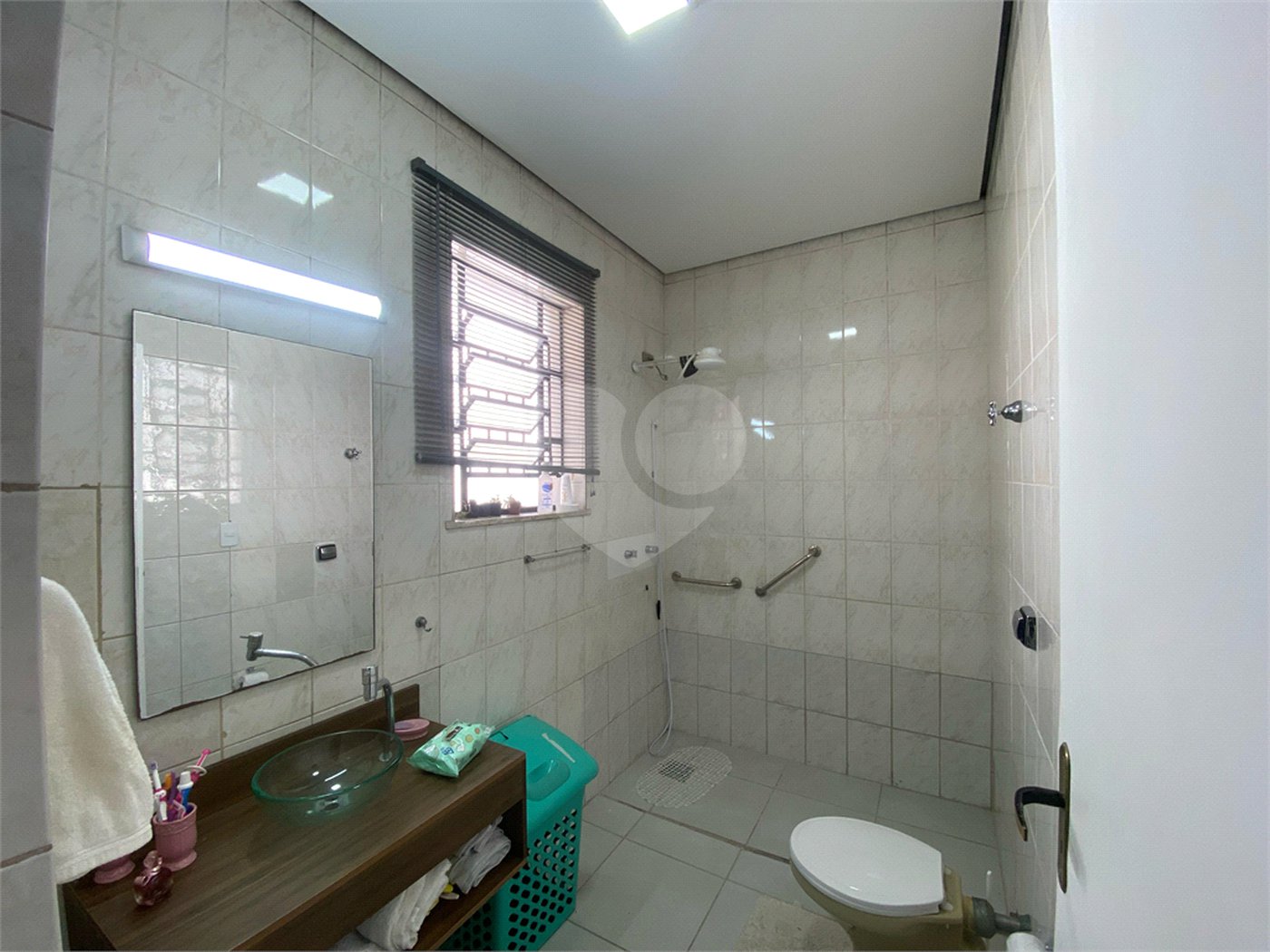 Casa Térrea à venda com 7 suítes em Alto da Lapa, São Paulo, SP