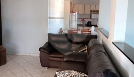 Casa à venda com 3 quartos, sendo 1 suíte,  em Salto de São José, Salto, SP