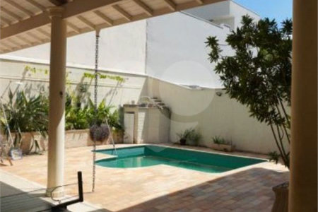 Casa à venda com 3 suítes no condomínio Amstalden, Indaiatuba - SP