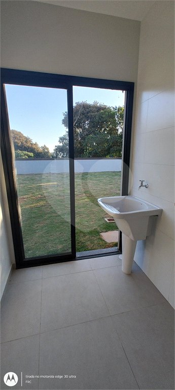 Casa à venda com 3 suítes no condomínio Reserva Ybyra, Atibaia - SP