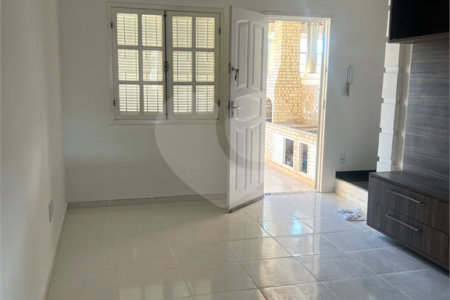 Casa à venda com 2 quartos em Parque Jóquei Club, Campos dos Goytacazes, RJ