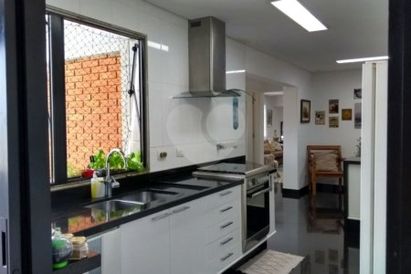 Apartamento à venda com 4 quartos, sendo 2 suítes, em Água Fria, São Paulo, SP