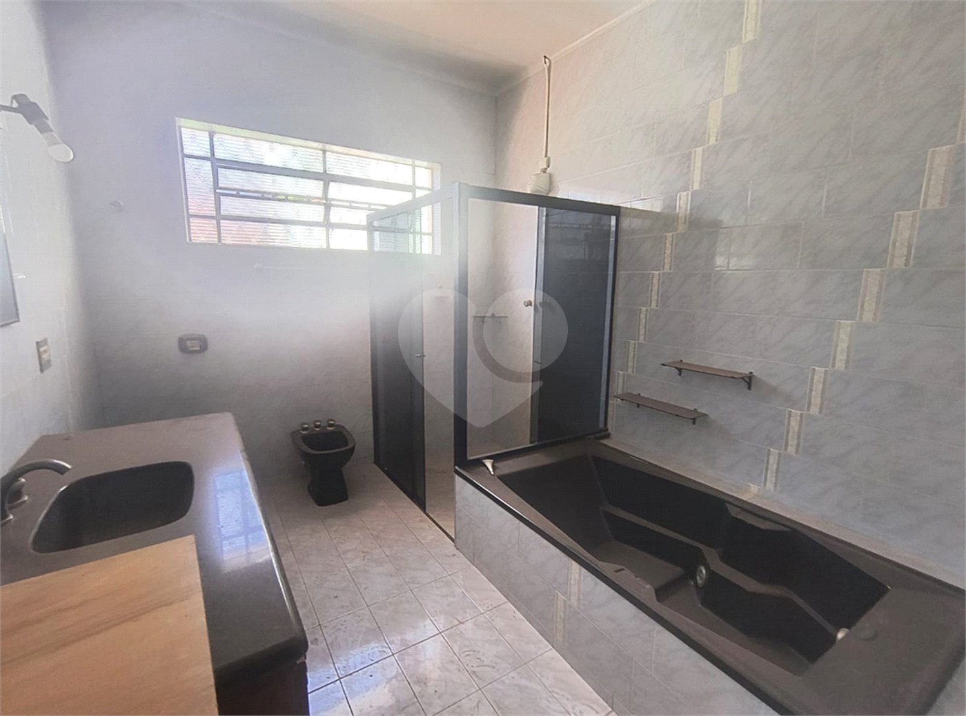 Casa à venda com 3 quartos, sendo 1 suíte, em Vila Santana, Araraquara, SP