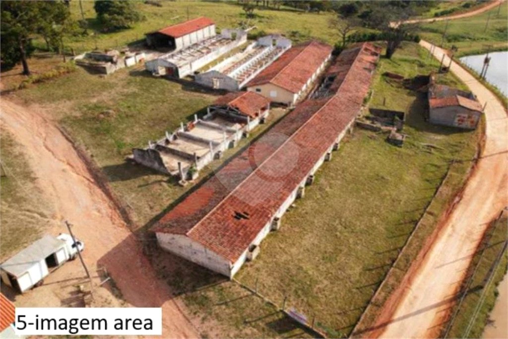 Sítio à venda com 7 quartos em Jardim Paraíso II, Itu, SP