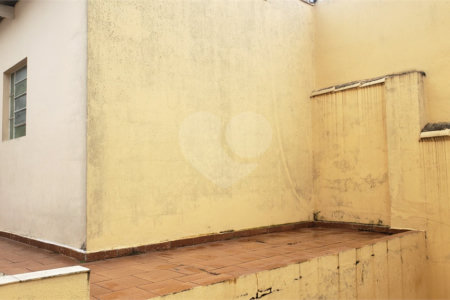 Sobrado à venda com 3 quartos, sendo 1 suíte,  em Jardim Prudência, São Paulo, SP