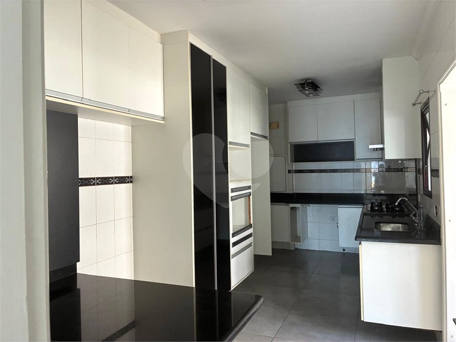Apartamento à venda com 3 suítes em Vila Galvão, Guarulhos, SP