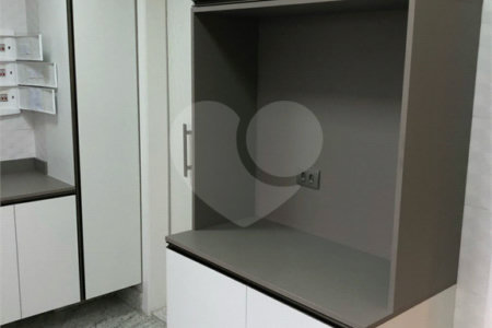 Apartamento à venda com 4 suítes em Vila Suzana, São Paulo, SP