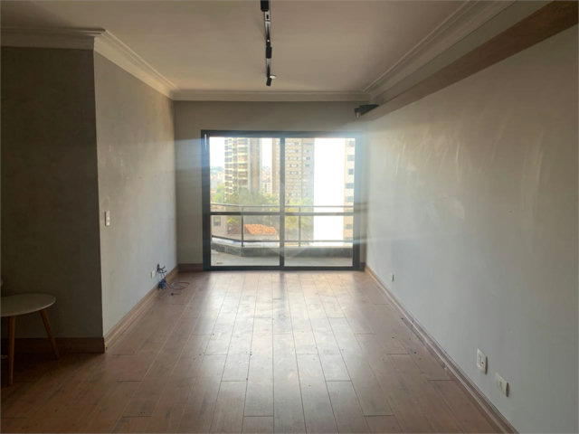 Apartamento à venda com 3 quartos, sendo 1 suíte,  em Santana, São Paulo, SP