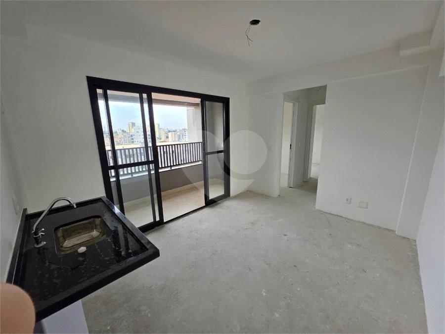 46 m², 2 dormitórios, suíte e lazer completo no rooftop, próximo ao metrô