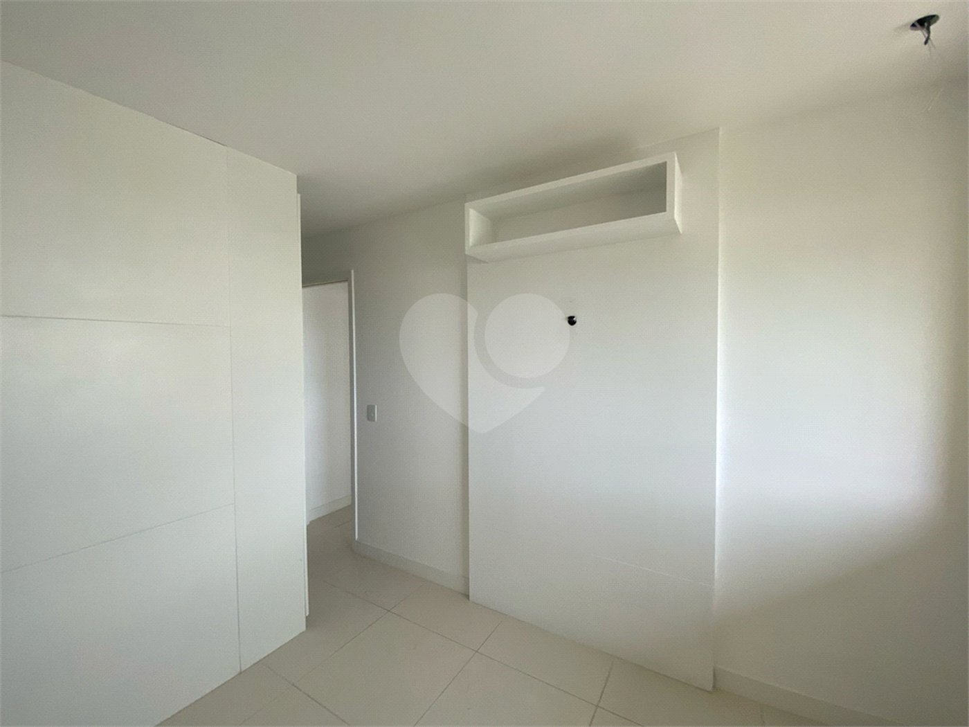 Apartamento à venda com 2 quartos, sendo 1 suíte, em Recreio dos Bandeirantes, Rio de Janeiro, RJ