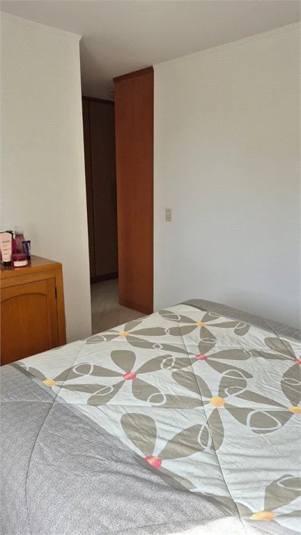 Apartamento à venda com 3 quartos, sendo 2 suítes,  em Vila Romana, São Paulo, SP