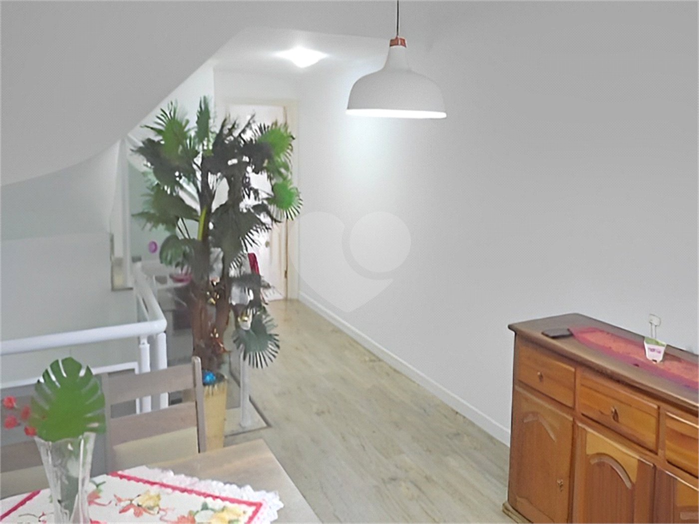 Casa à venda com 3 quartos, sendo 1 suíte, no condomínio Alonso - Diogo de Azevedo, São Paulo - SP
