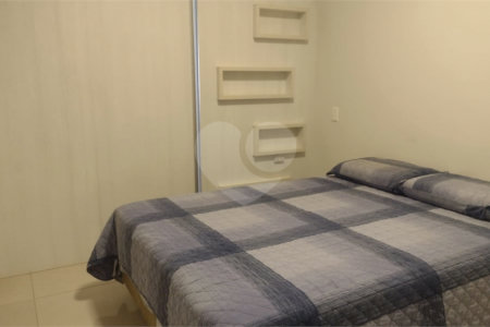 Casa à venda com 3 quartos, sendo 1 suíte, no condomínio Residencial Bouganville, Araraquara - SP