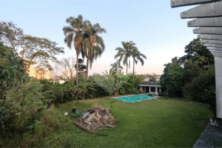 Casa Térrea à venda com 5 quartos, sendo 2 suítes, em Chácara Monte Alegre, São Paulo, SP
