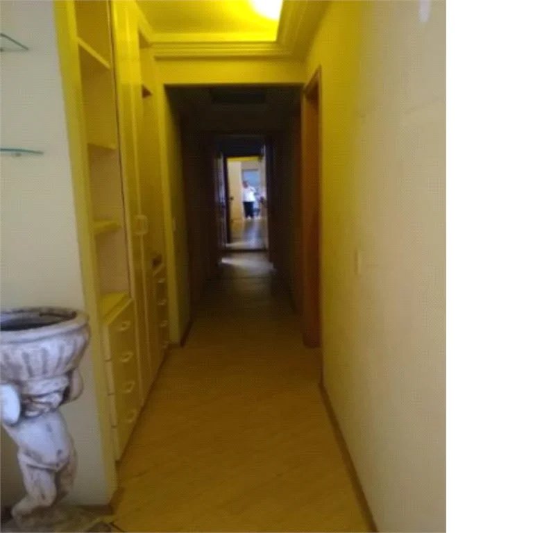 Apartamento à venda com 3 quartos, sendo 1 suíte, em Jardim Londrina, São Paulo, SP