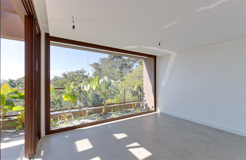 Casa à venda com 4 suítes no condomínio Casa Flora Badra, São Paulo - SP