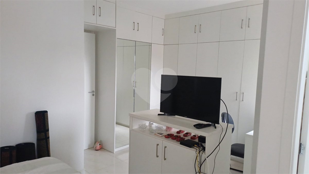 Apartamento à venda com 1 suíte em Km 18, Osasco, SP