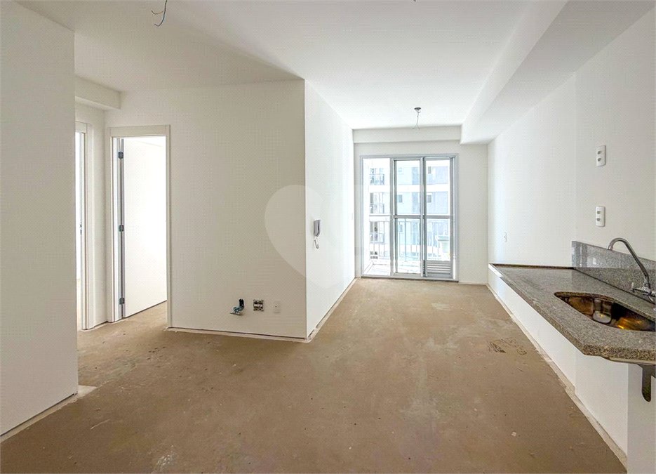 Apartamento à venda com 2 quartos em Lapa, São Paulo, SP