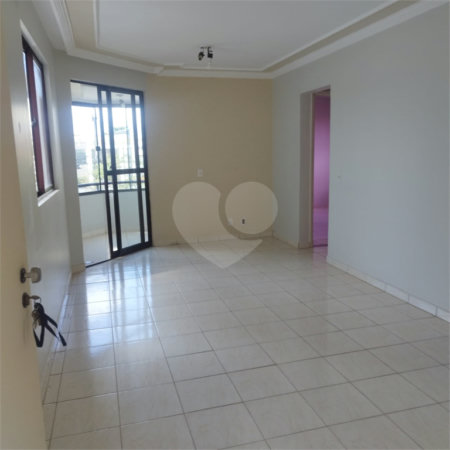 Apartamento à venda com 2 quartos, sendo 1 suíte,  em Estância Itaguaí, Caldas Novas, GO