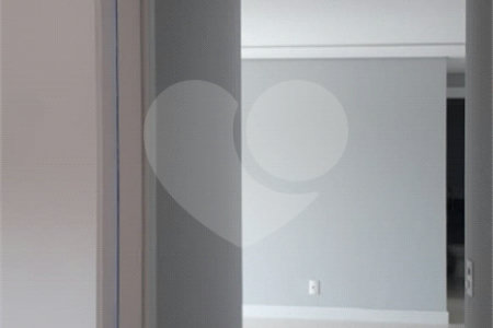 Apartamento à venda com 3 quartos, sendo 1 suíte,  em Jardim Vazani, São Paulo, SP