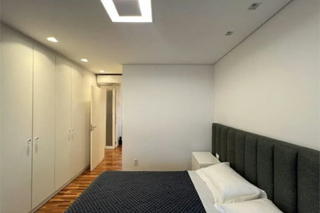 Apartamento à venda com 2 suítes em Vila Romana, São Paulo, SP