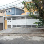 Sobrado à venda com 4 quartos, sendo 1 suíte,  em Jardim Peri Peri, São Paulo, SP