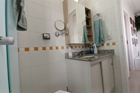 Casa à venda ou para alugar com 3 quartos, sendo 1 suíte, no condomínio Reserva dos Pássaros, São Paulo - SP
