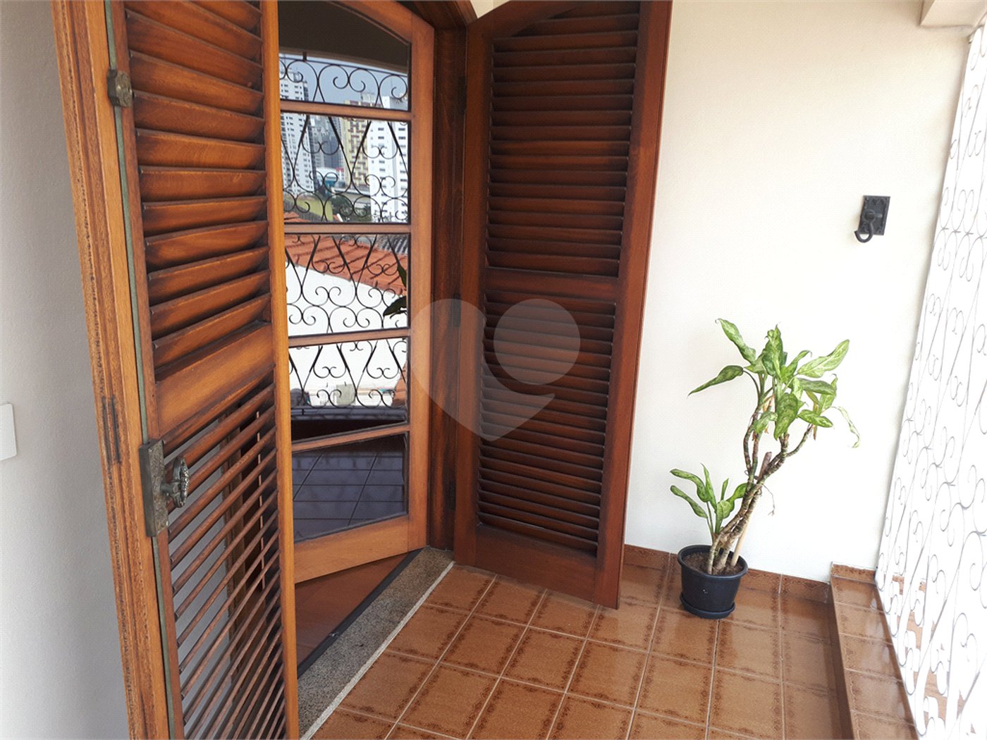 Sobrado à venda com 4 quartos, sendo 1 suíte, em Água Fria, São Paulo, SP