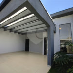 Casa à venda ou para alugar com 3 quartos, sendo 1 suíte, no condomínio Condomíno Helena Maria, Sorocaba - SP