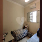 Casa à venda com 4 quartos, sendo 2 suítes, no condomínio Residencial Villa dos Inglezes, Sorocaba - SP