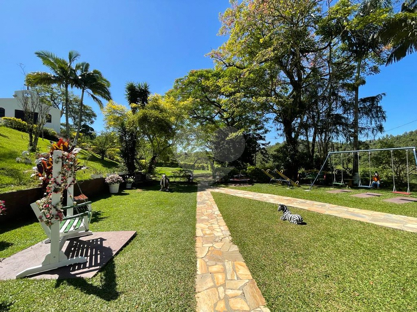 Chácara à venda com 3 quartos, sendo 1 suíte, em Chácaras Copaco, Arujá, SP
