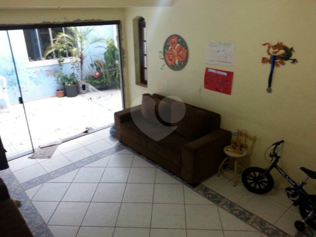Sobrado à venda com 3 quartos, sendo 1 suíte,  em Água Fria, São Paulo, SP